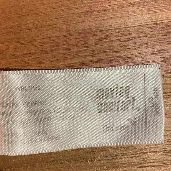 Moving Comfort Coral Sports Bra, size L - Picture 4 of 8